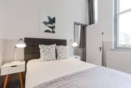 Vendo apartamento de un dormitorio recién reformado, 255,000 €