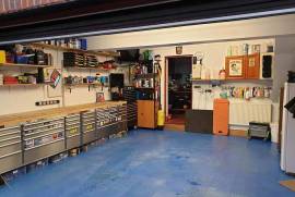 For sale Motorcycle Workshop of new opening, 12,000 €