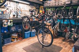 En venta Tienda de Bicicletas por cambio de Ciudad, 18,000 €